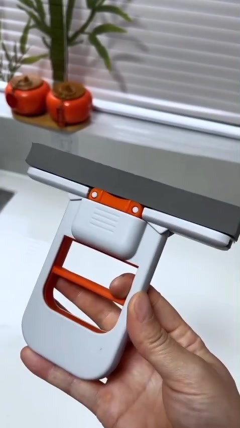 Mini Squeeze Mop