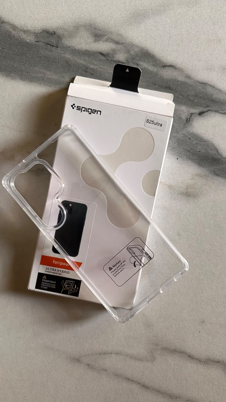 Spigen Ultra Hybrid Crystal Clear Case for iPhone